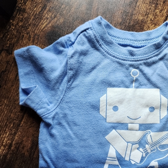 Blue Ombre robot onesie size 0-3mo - Picture 3 of 8